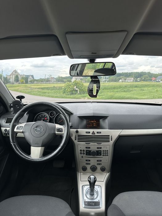 Opel astra h / Опель астра h