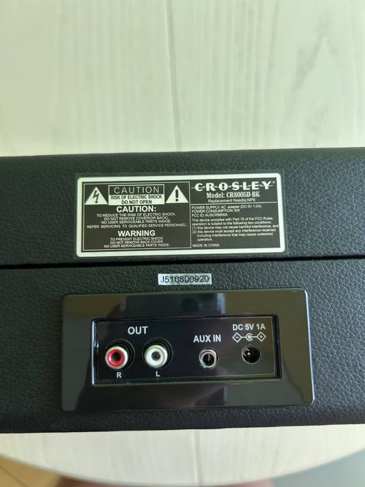 Crosley Cruiser Deluxe Black/Red Bluetooth