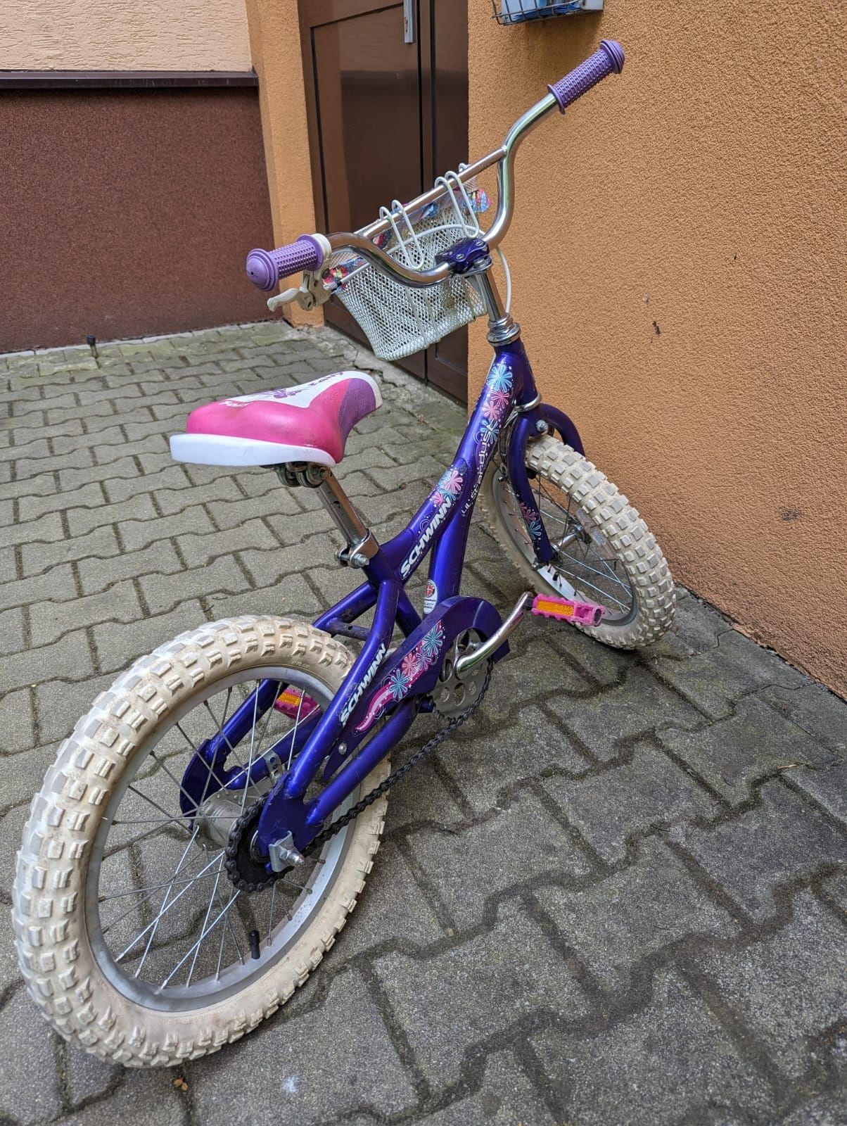 Rower dziecięcy Schwinn Lil Stardust