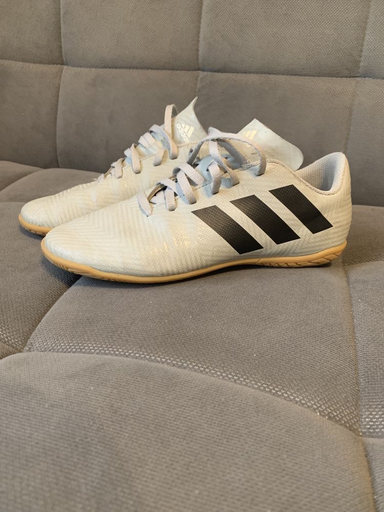 Halówki adidas rozmiar 36