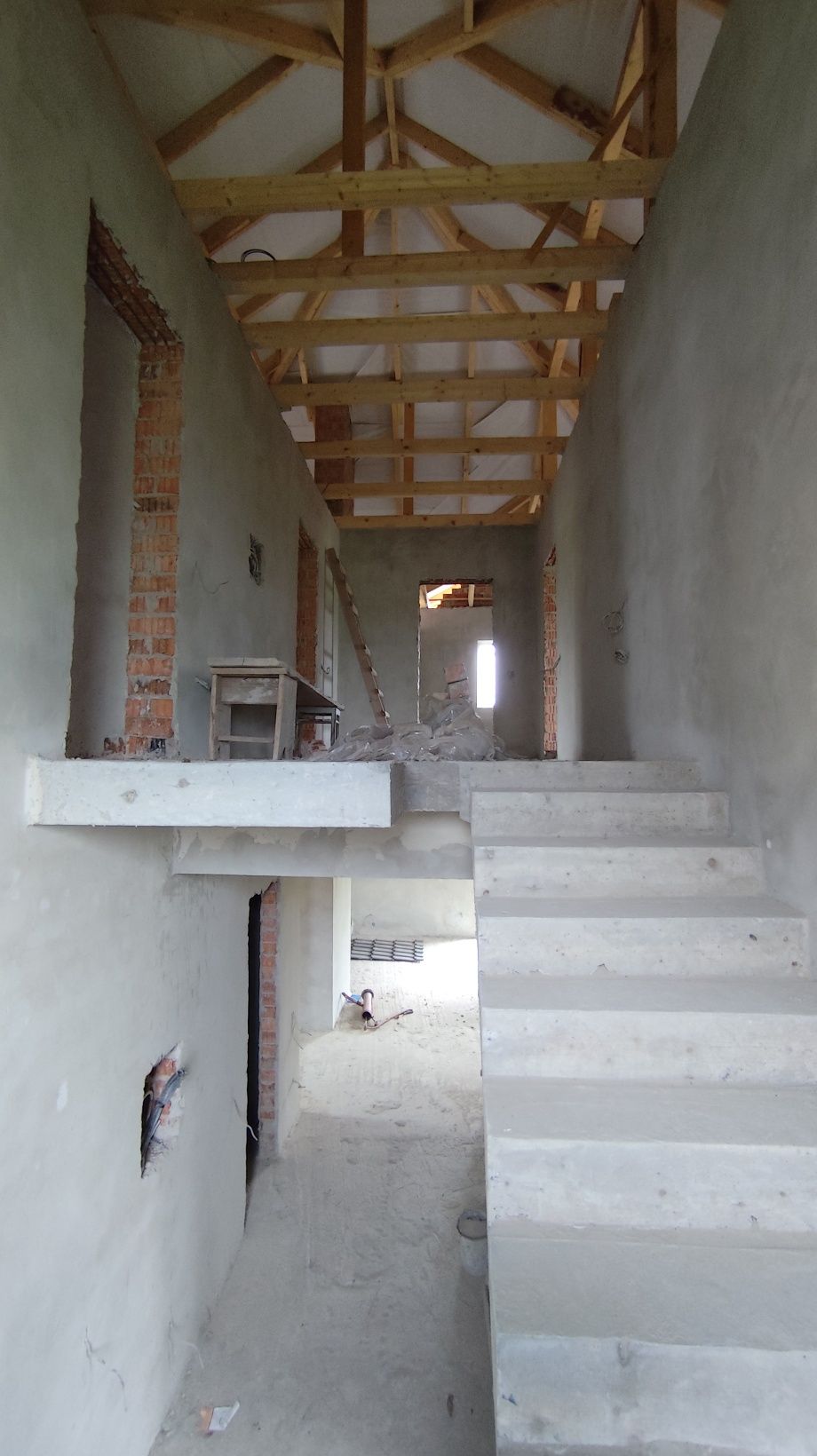 Продається будинок в с.Драгомирчани. Ділянка. Свердловина. Тераса