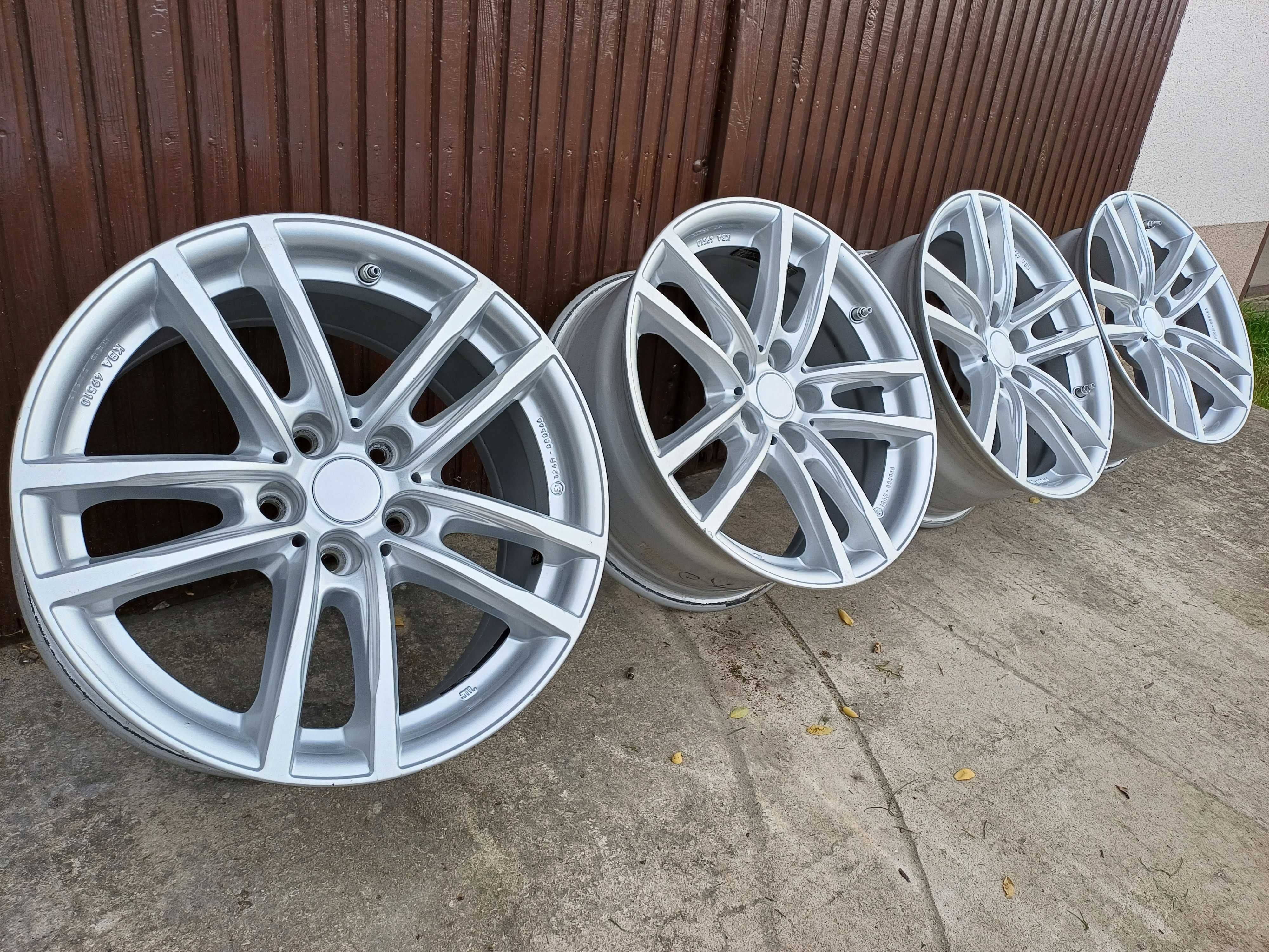 Felgi DEZENT 17'' 7,5J ET27 5x112 Audi Seat Skoda Volkswagen