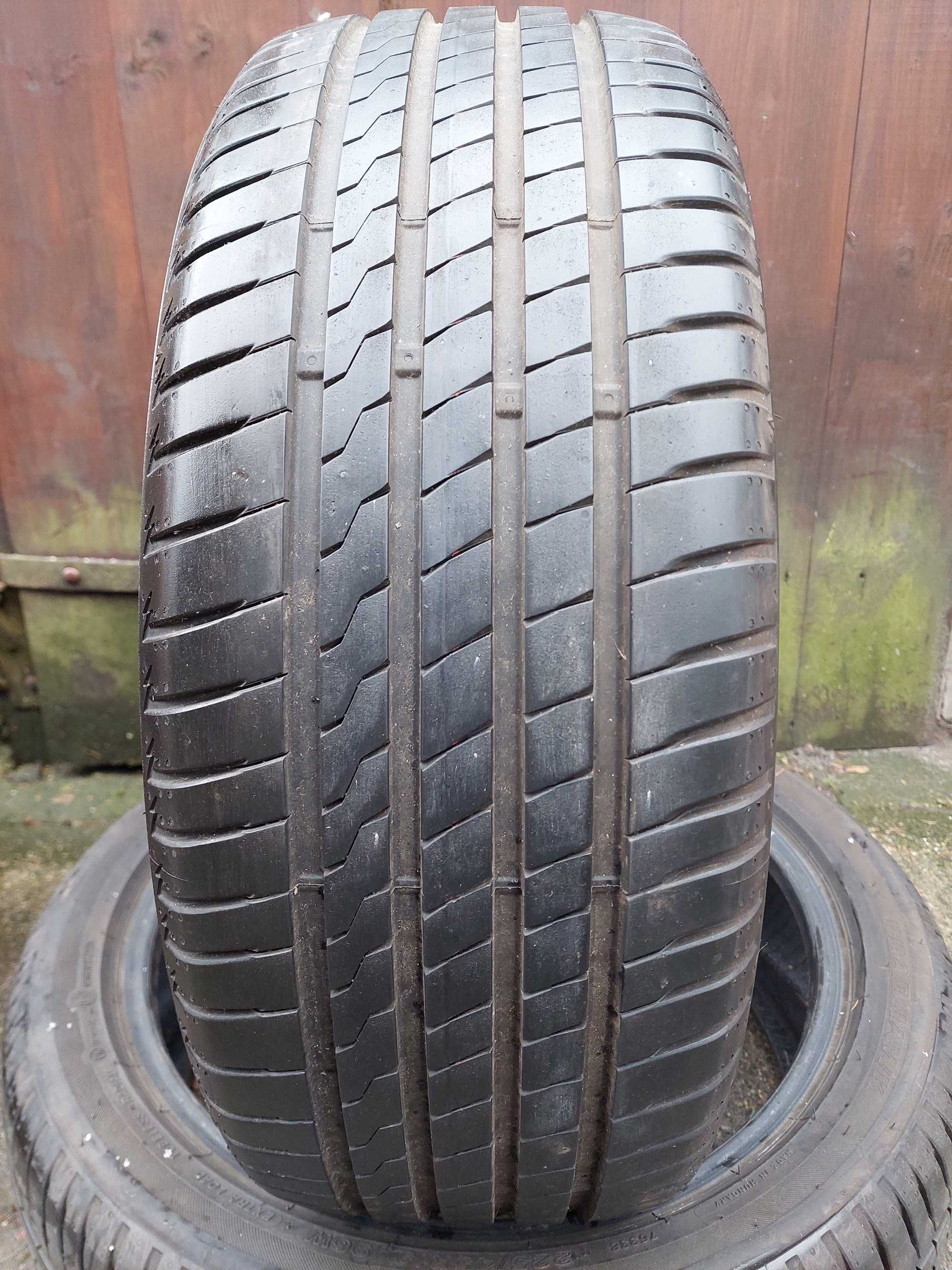 Opony letnie Firestone Roadhawk 225/45R19