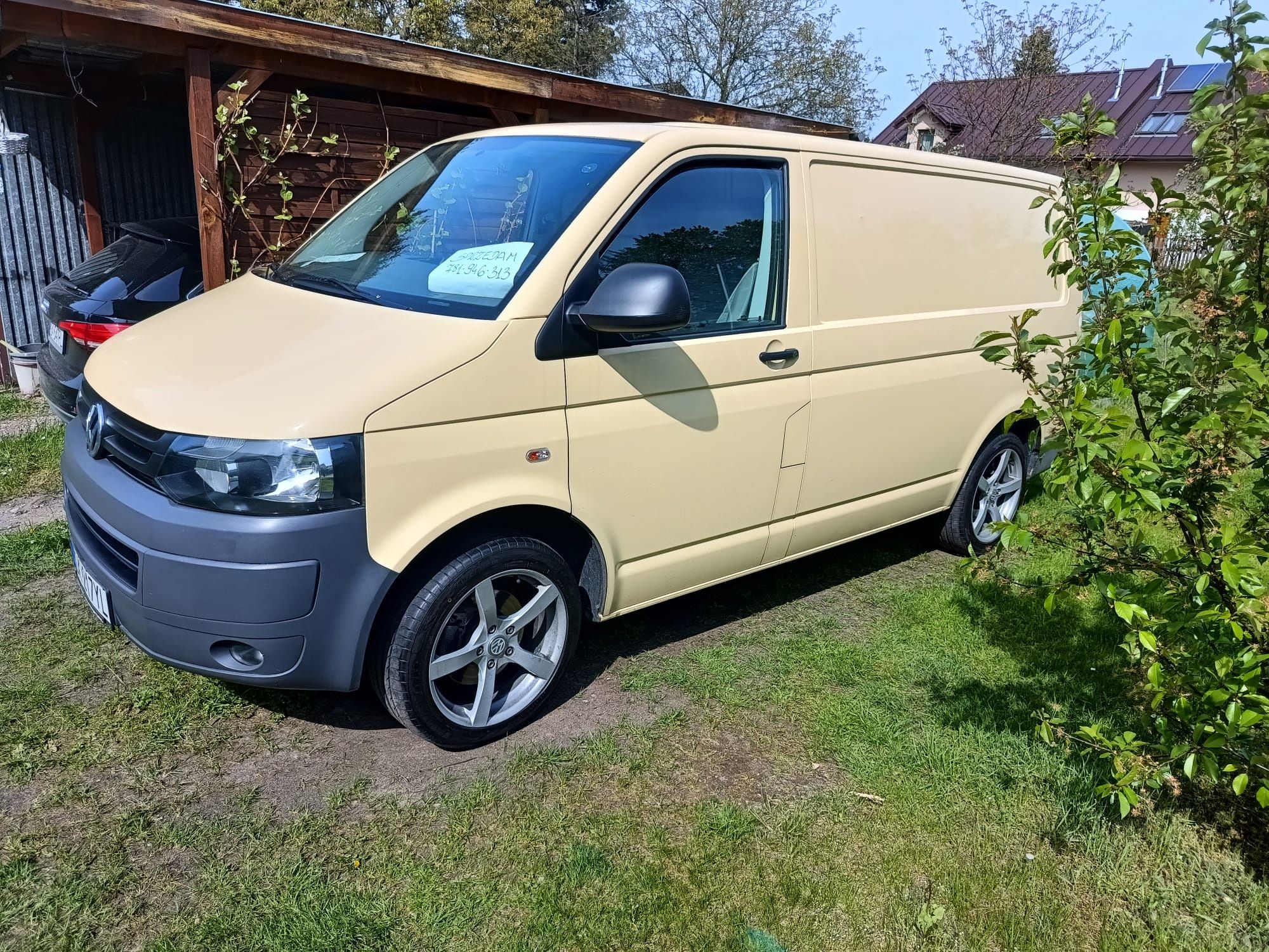 Volkswagen Transporter T5 lift 2,0 tdi 2011rok