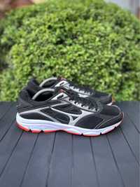 Brooks Mizuno кроссовки 39 размер черные беговые оригинал