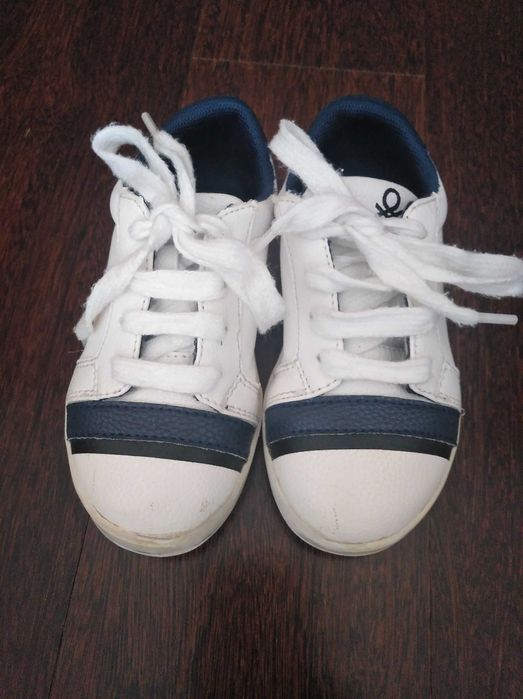 Sapatilhas da Benetton de menino