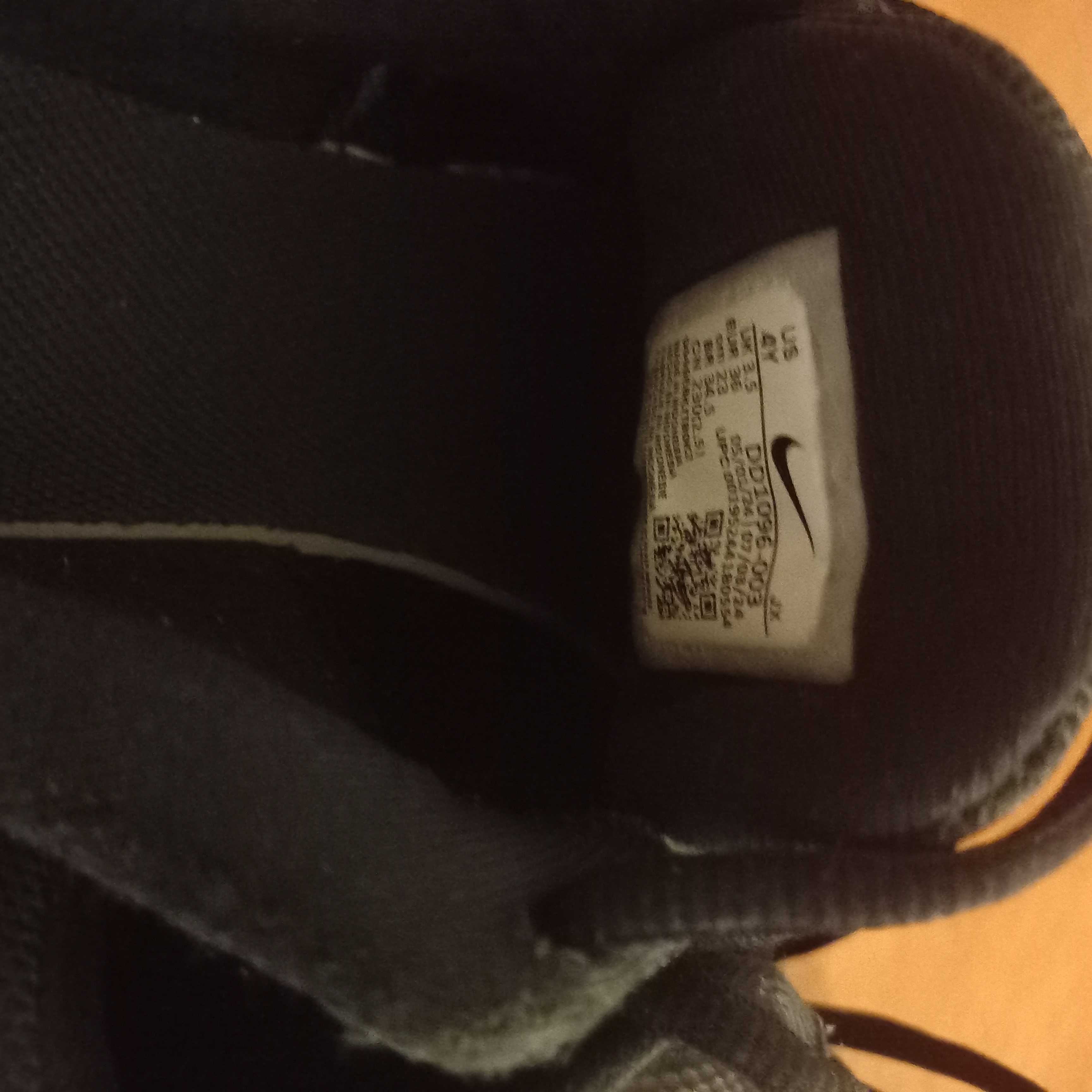 Tenis nike n. 36