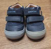 Дитячі ботиночки geox 18 розмір