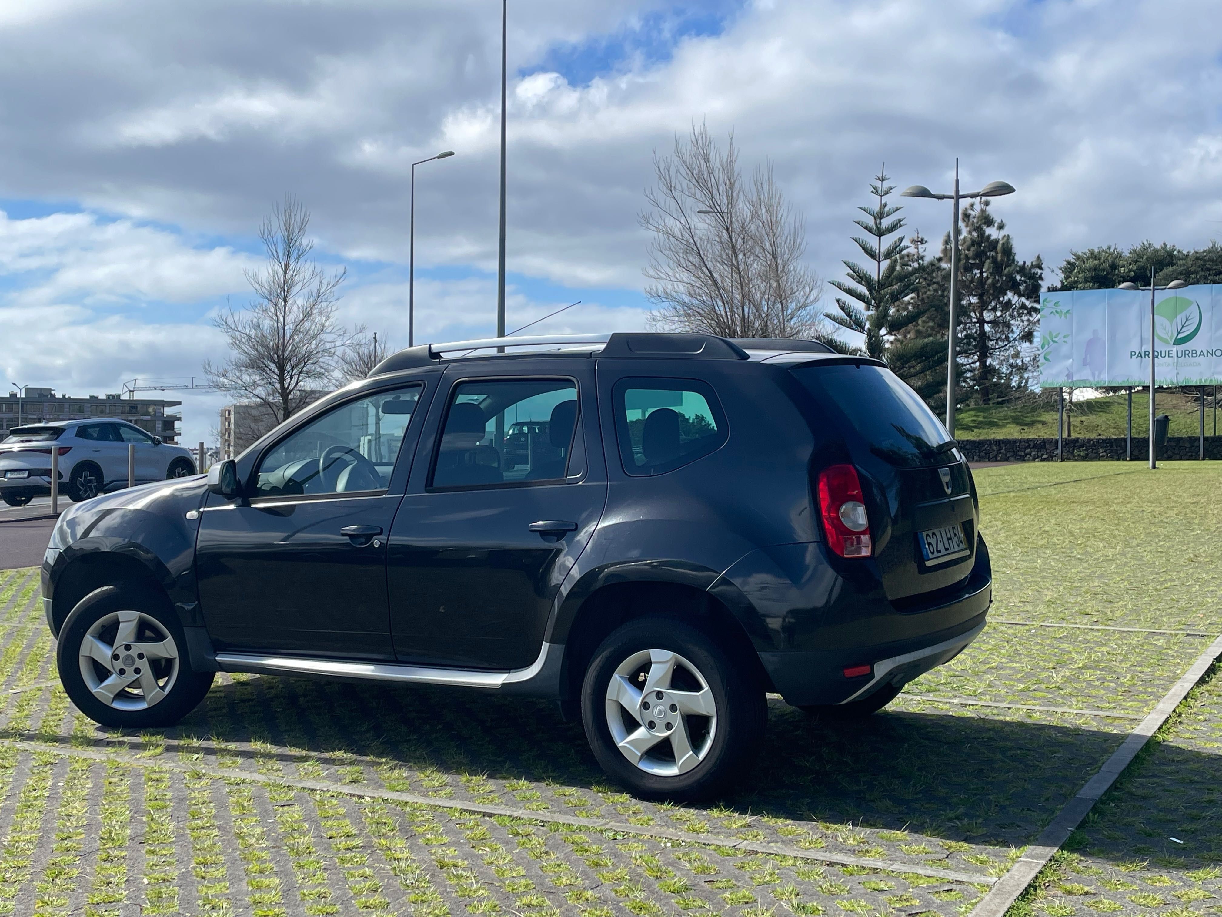 Dacia Duster 2011