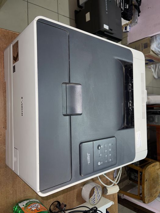 Кольоровий лазерний принтер Canon LBP 7110Cn