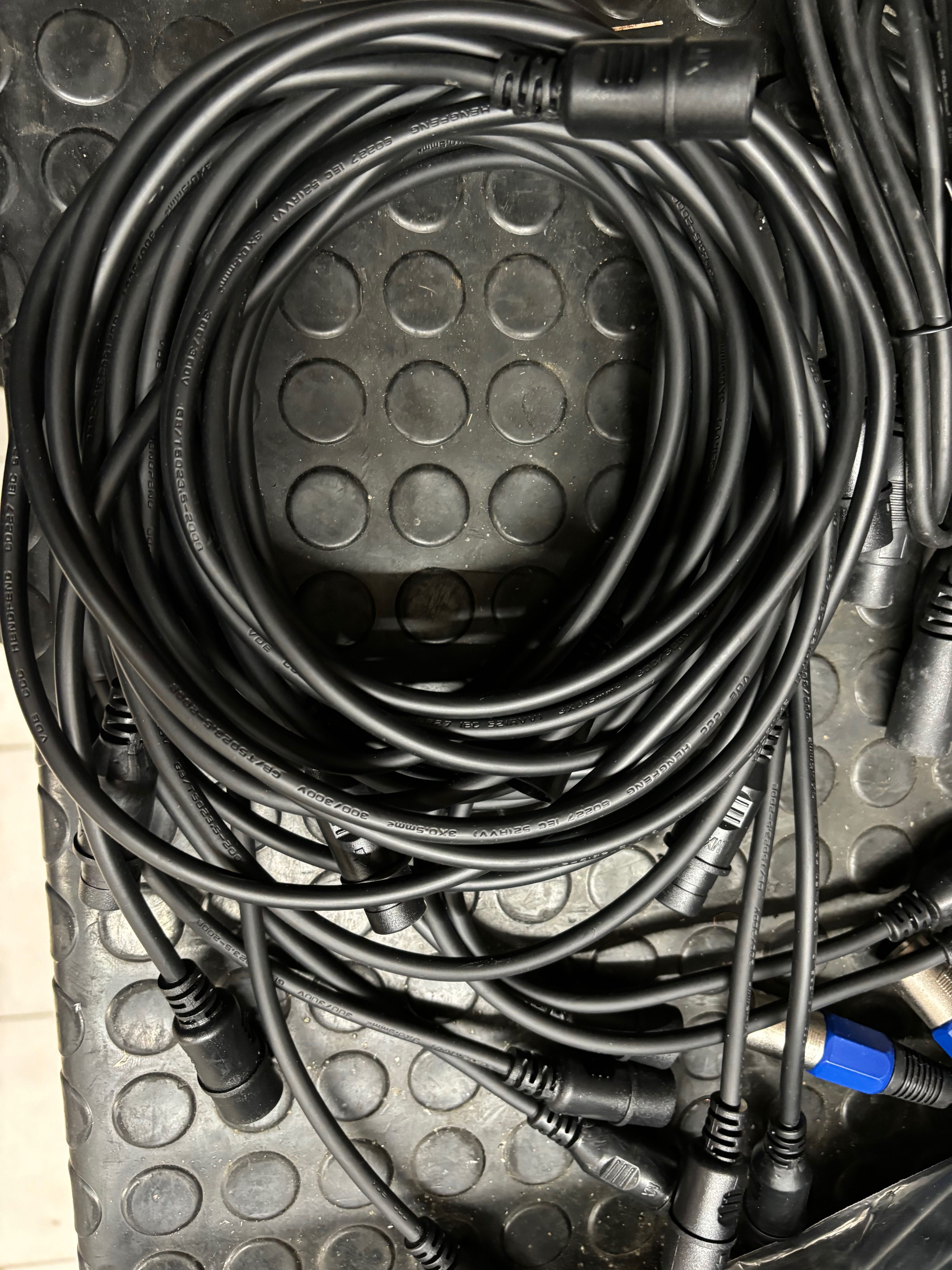 dmx - conjunto de vários cabos de 1 e de 2 metros novos