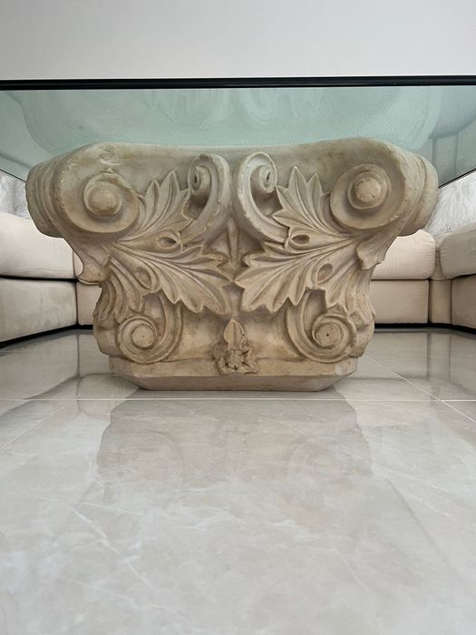 Mesa de centro trabalhada