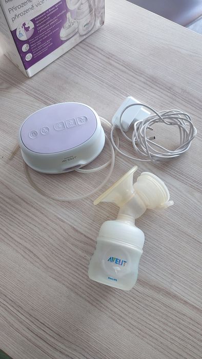 Електричний молокоотсос Philips Avent Natural молоковідсмоктувач авент
