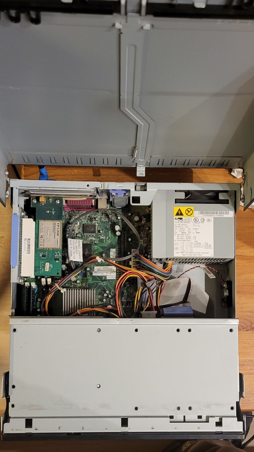 komputer IBM lenovo Intel Windows desktop