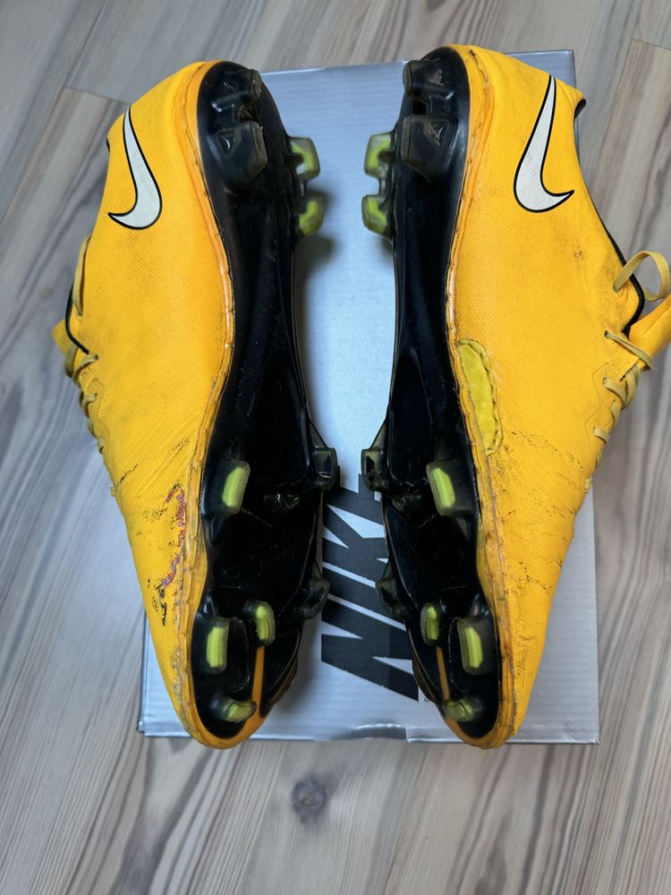 Nike mercurial vapor X