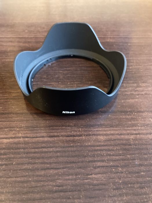 Osłona przeciwsłoneczna Nikon HB-CP1