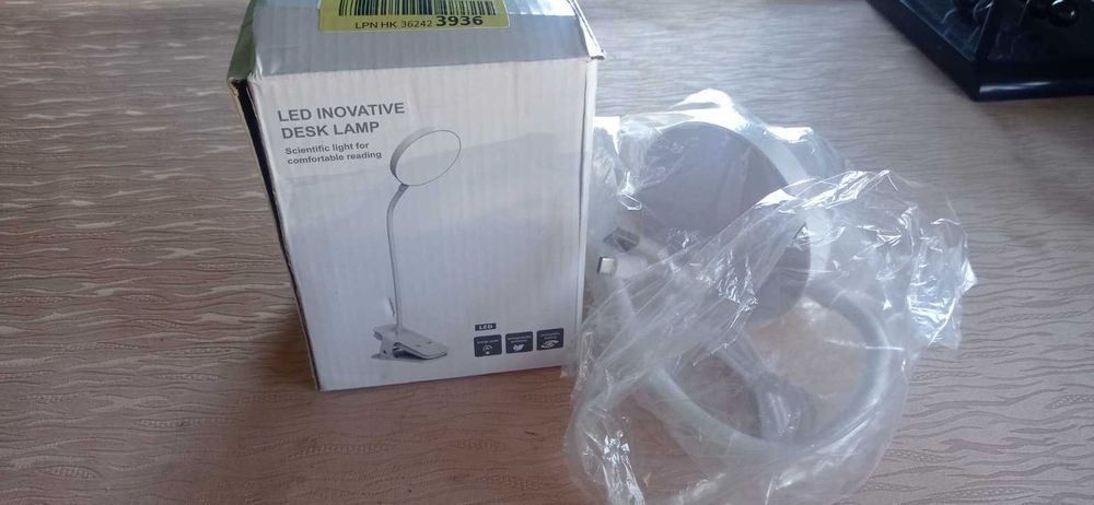 Настольная лампа аккумуляторная