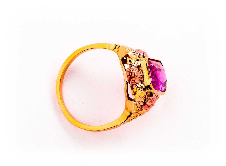 Przedwojenny Złoty Pierścionek - Wina Czar - 14K - 4,66g - Kraków