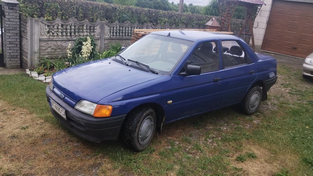 Автомобіль  Ford Orion