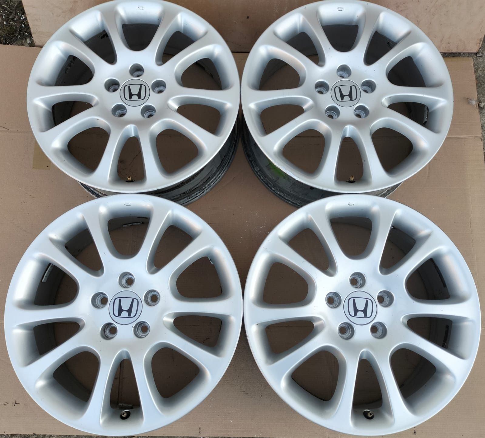 Felgi aluminiowe Honda CR-V Civic Accord 7x18 ET50 5x114,3