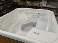 Jacuzzi wolnostojące ogrodowe całoroczne NOWE producent pełen zestaw