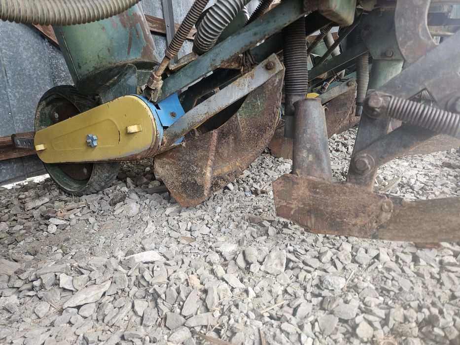 Продам сівалка 6 рядня