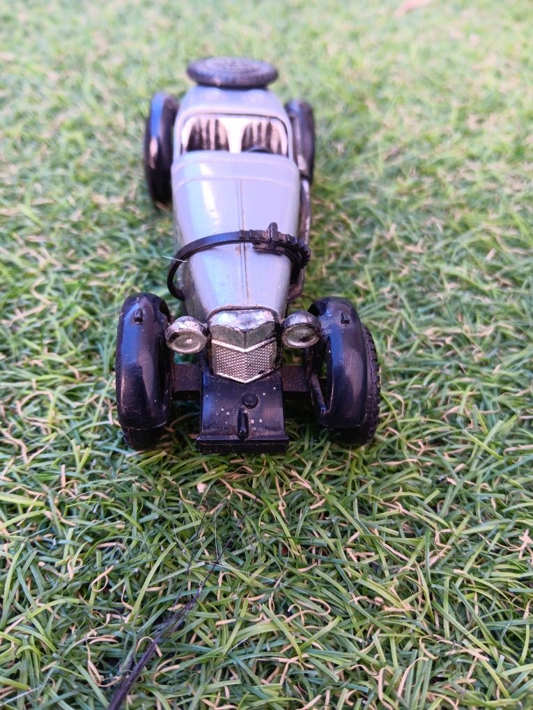 Miniatura Aston Martin Ulster 1934