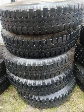 Opony przyczepa 750/20R,825/20R,900/20