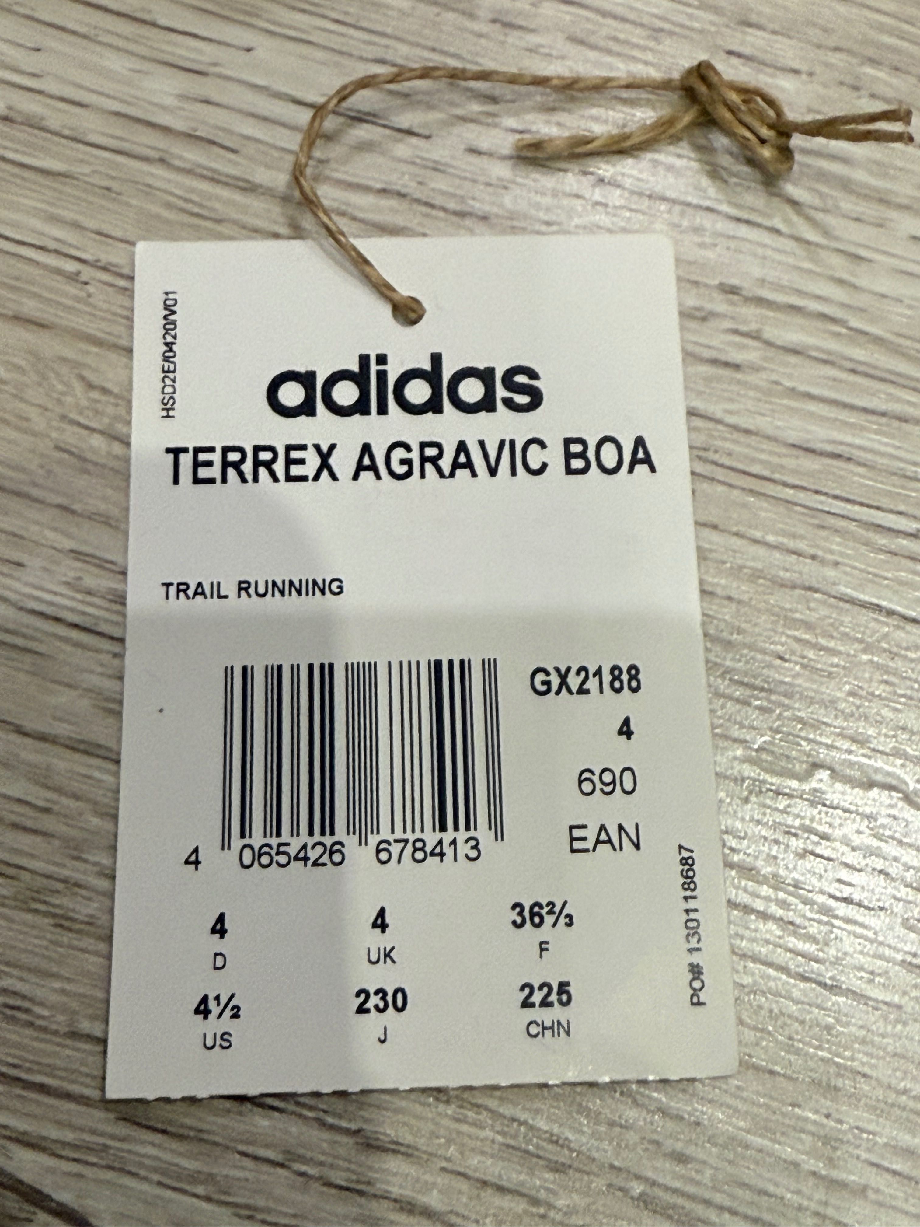 Кросівки дитячі Adidas terrex 36,5 розмір
