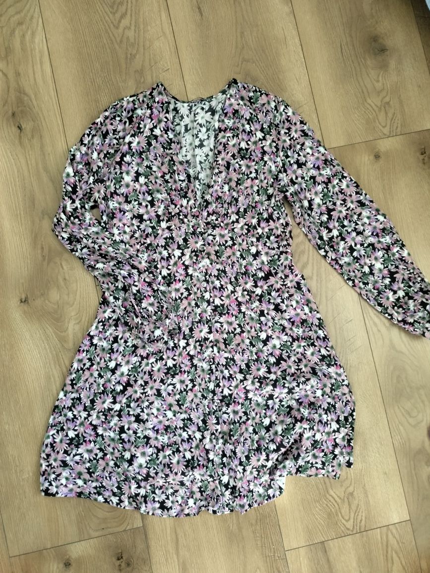 Urocza sukienka kwiaty Reserved 42 XL
