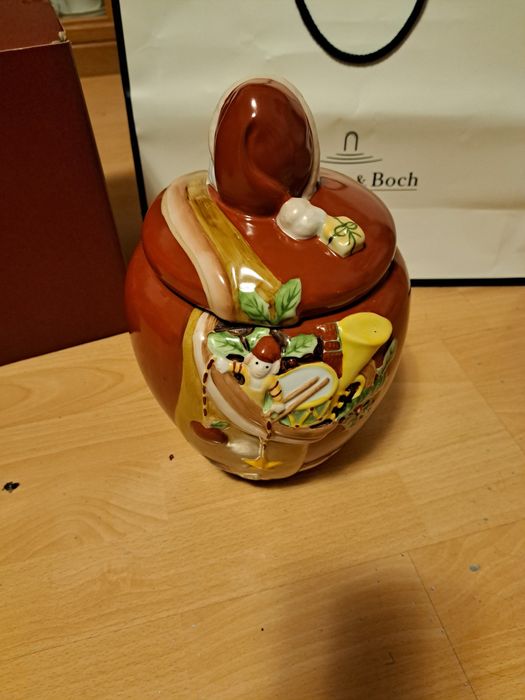Villeroy&boch новогодняя банка для конфет и печенья.