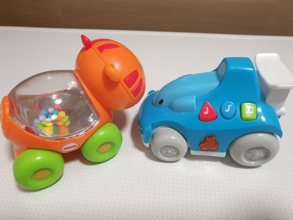 Dwa auta dla małego chłopca - zestaw