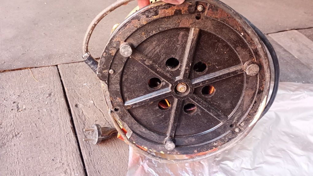 Autotransformator laboratoryjny regulowany