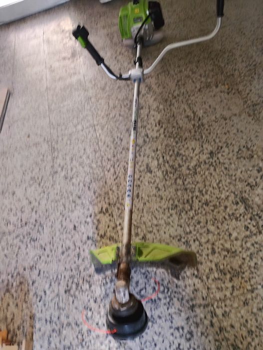 Roçadora Vito Agro a gasolina