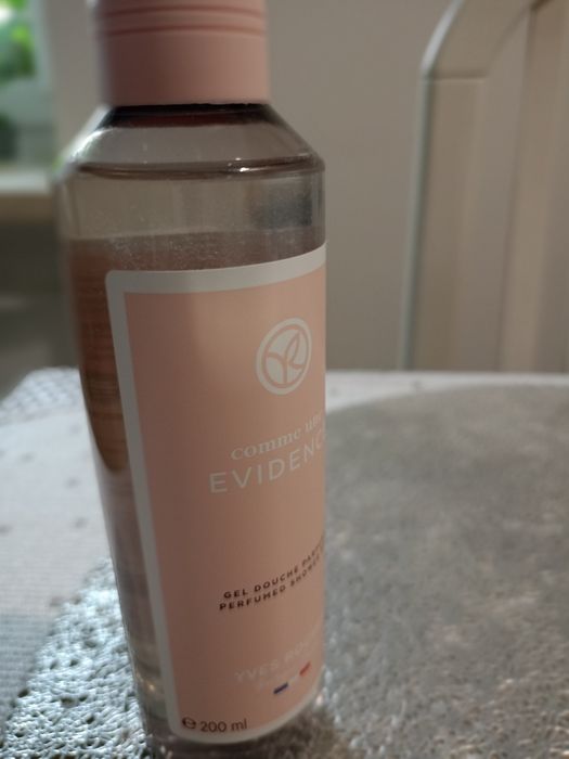 Zestaw mleczko i żel Evidence,perfumowane po 200ml Yves Rocher,nowy