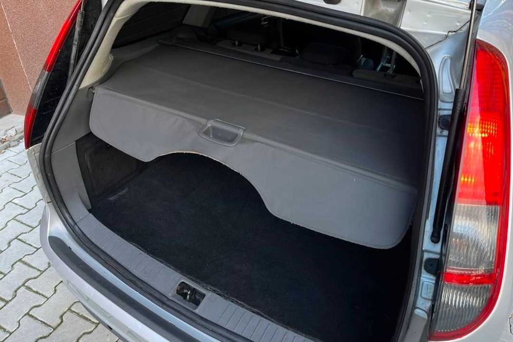 Ford focus MK2 Roleta tyl tylna roleta do bagażnika półka