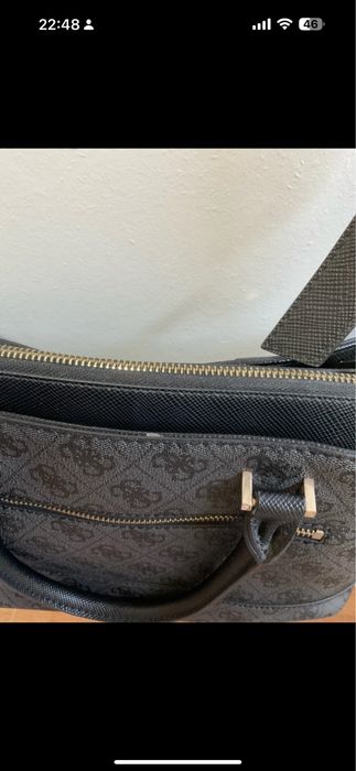 Mala Guess Média
