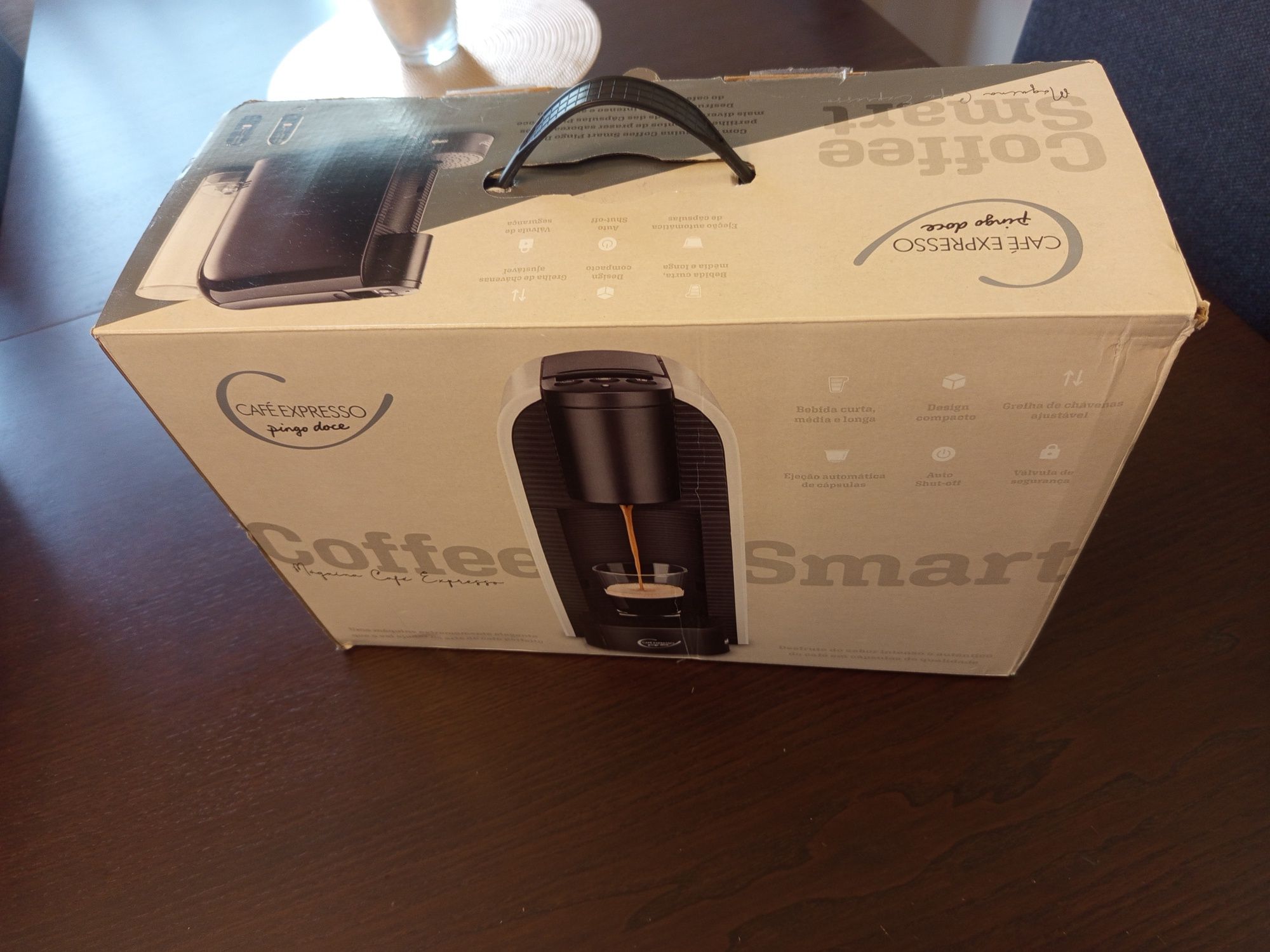 Máquina de Café Expresso Pingo Doce – Como Nova + 18 Cápsulas Oferta