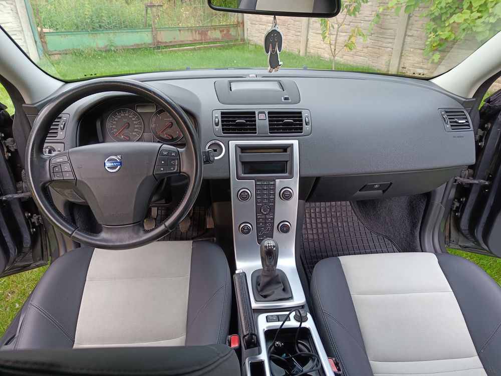 Sprzedam Volvo C30 1.6D