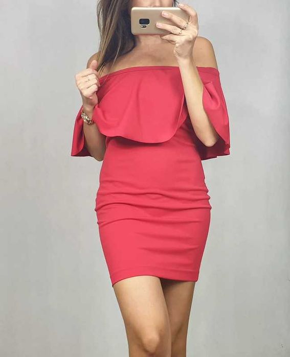 Czerwona sukienka hiszpanka S/M, gołe ramiona, wizytowa