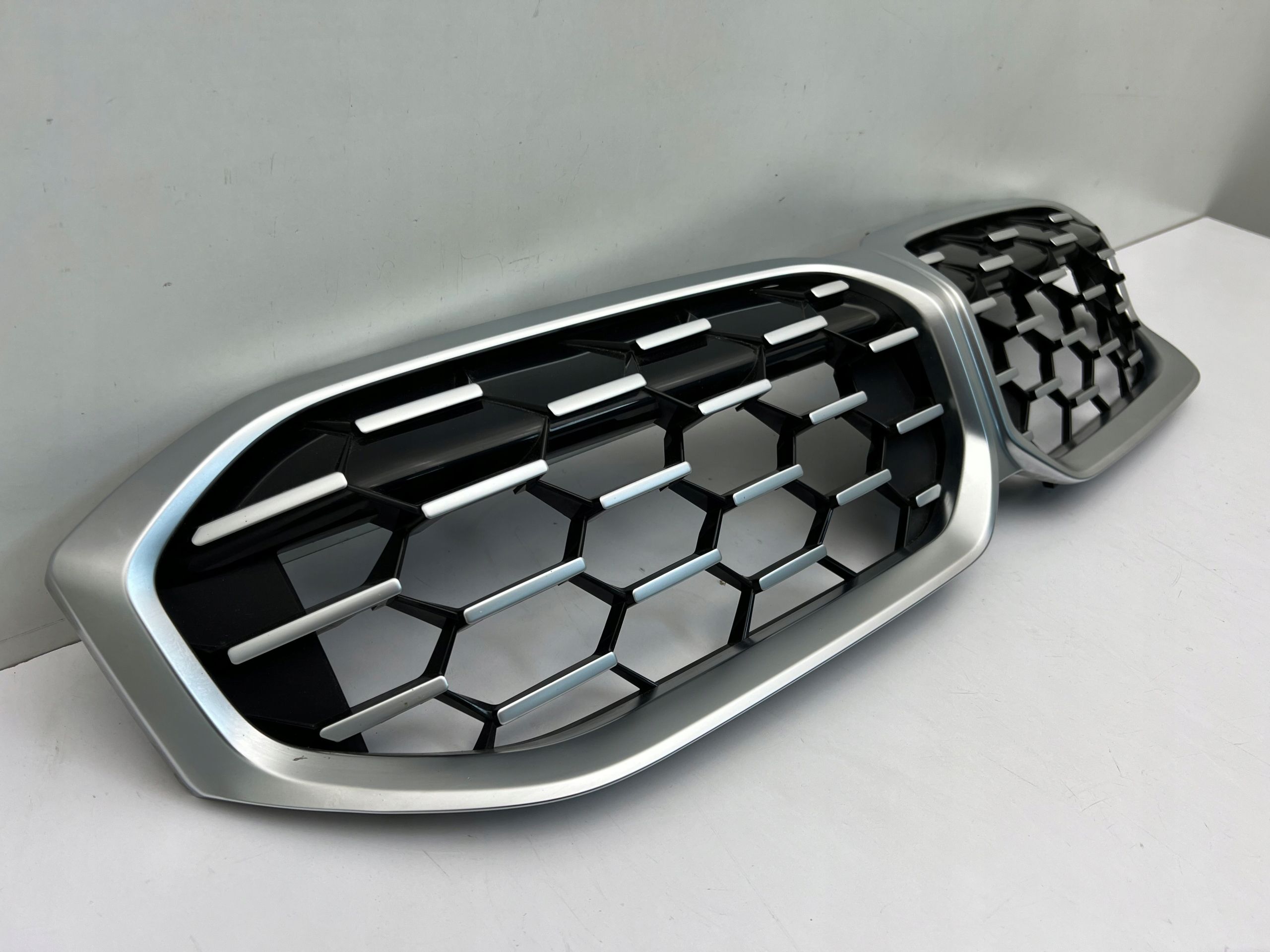 BMW 3 G20 G21 Lift Atrapa Grill Zderzaka Przedniego przód 22-…