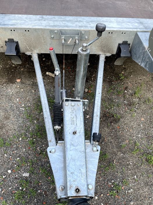 Лафет,прицеп для перевозки автомобілів