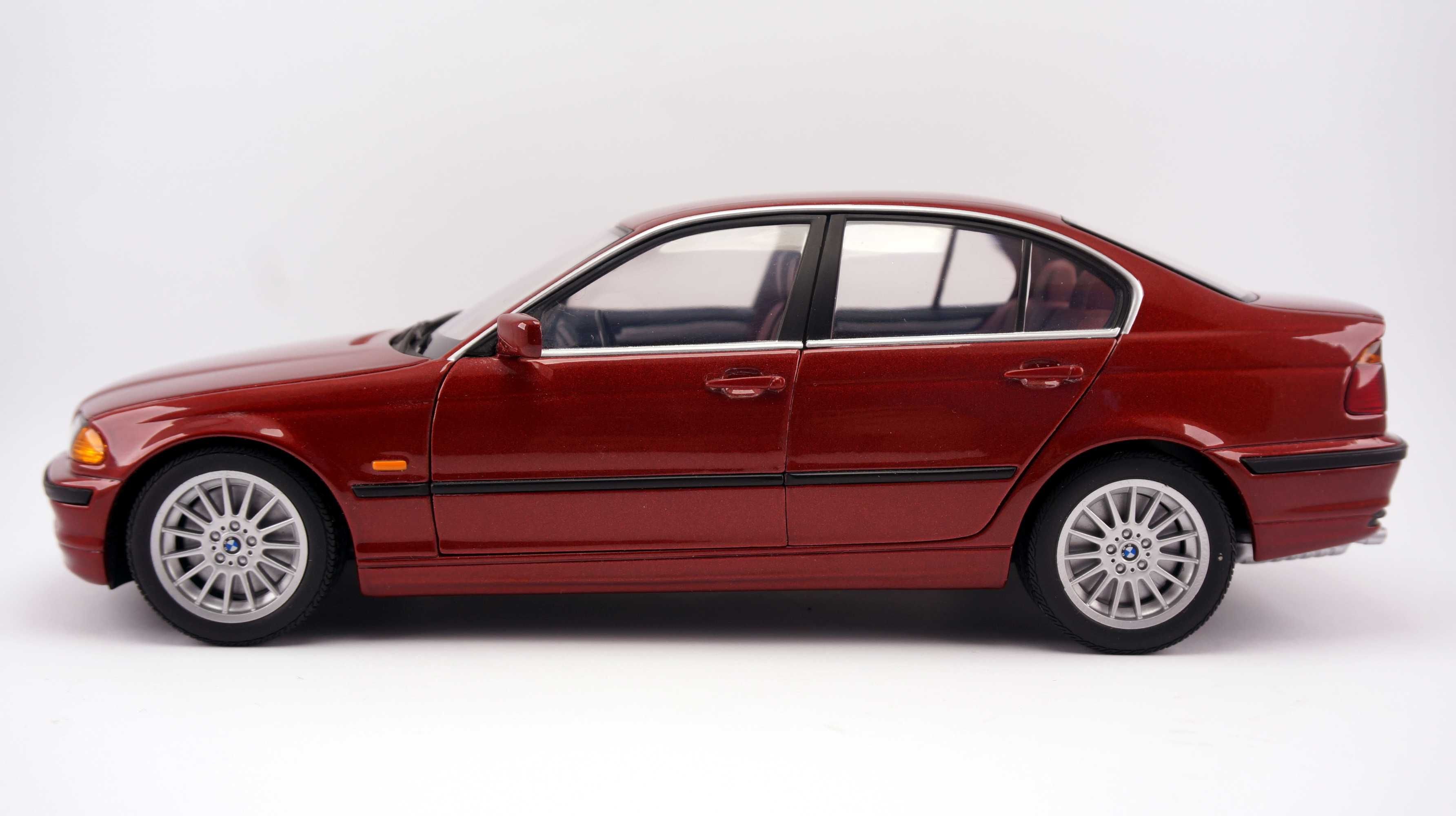 Модель UT Models 1:18 BMW 328i E46 (1998) Dealer Edition
