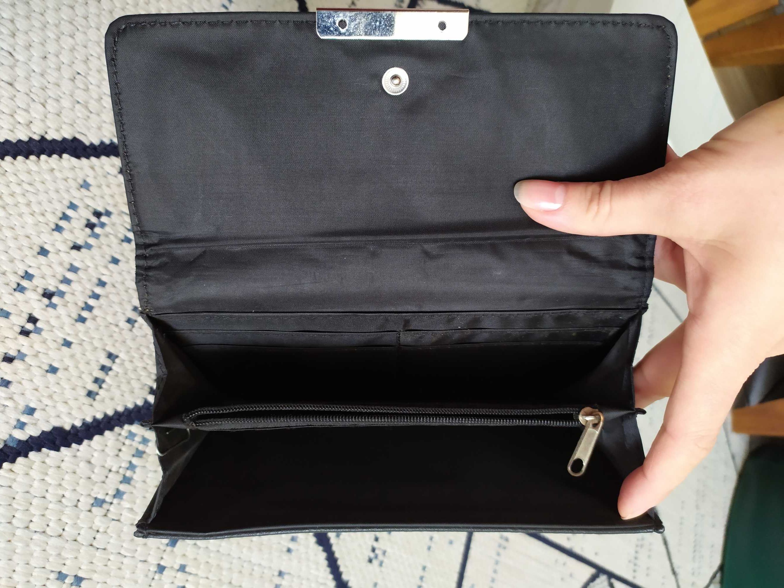 duży portfel Avon 19cm x 10cm