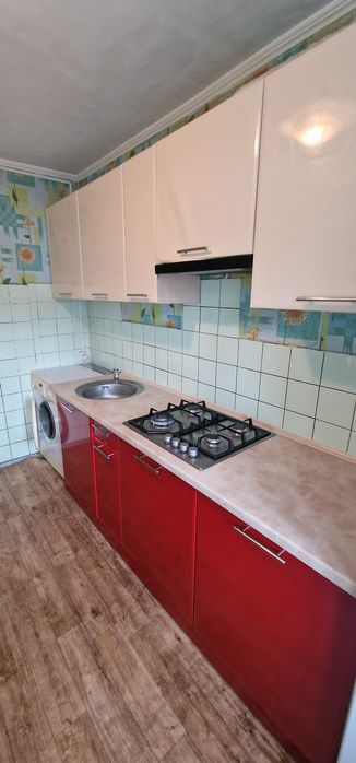 3-кім квартира в гарному стані, цегляний будинок, ліфт