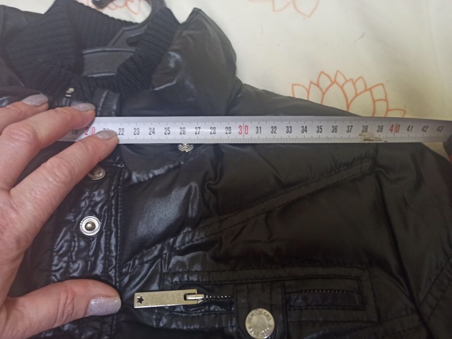 Куртка  оригинал демисезонную  фирменная  женская Pepe jeans ( пух-пе