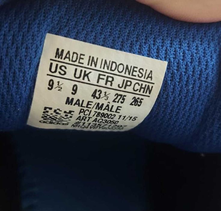 Чоловічі кросівки Adidas 43.5 розмір