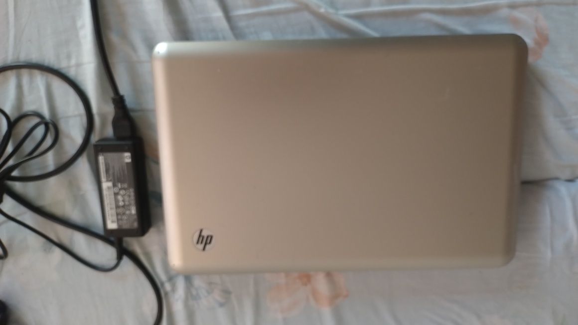 HP dv6 w dobrym stanie