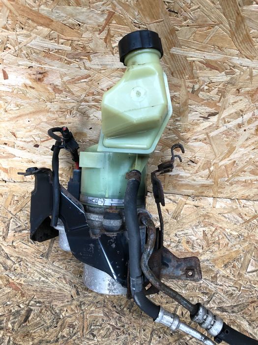 Pompa wspomagania Ford Fiesta Mk6/Fusion