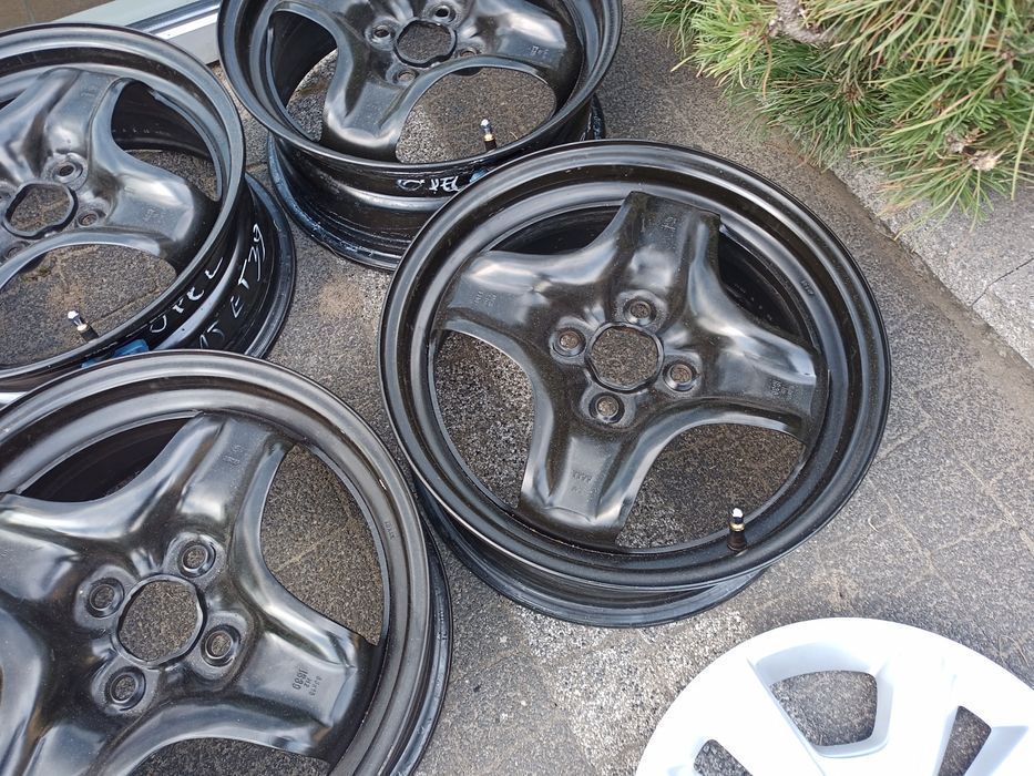 Opel CORSA ADAM Karl 4*100 Felgi struktura+ Kołpaki+ TPSM DEMO jak NOW